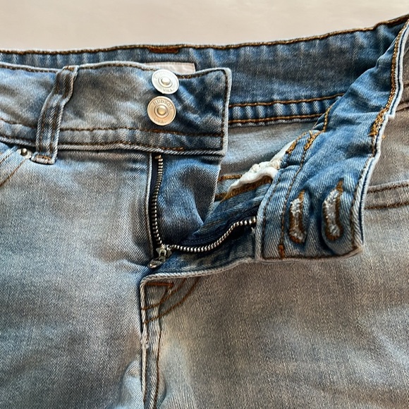 Hudson Jeans Ruby Short Mid Rise Size 26 - Picture 16 of 16